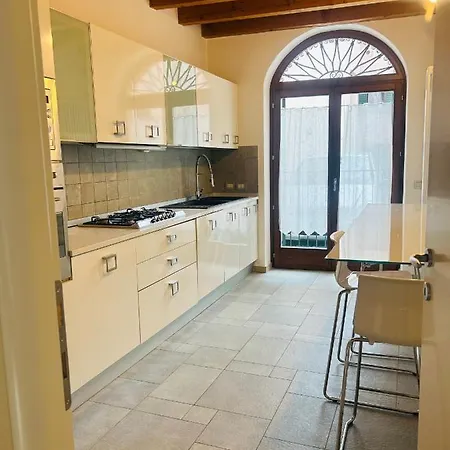 Apartment Vittoria *
